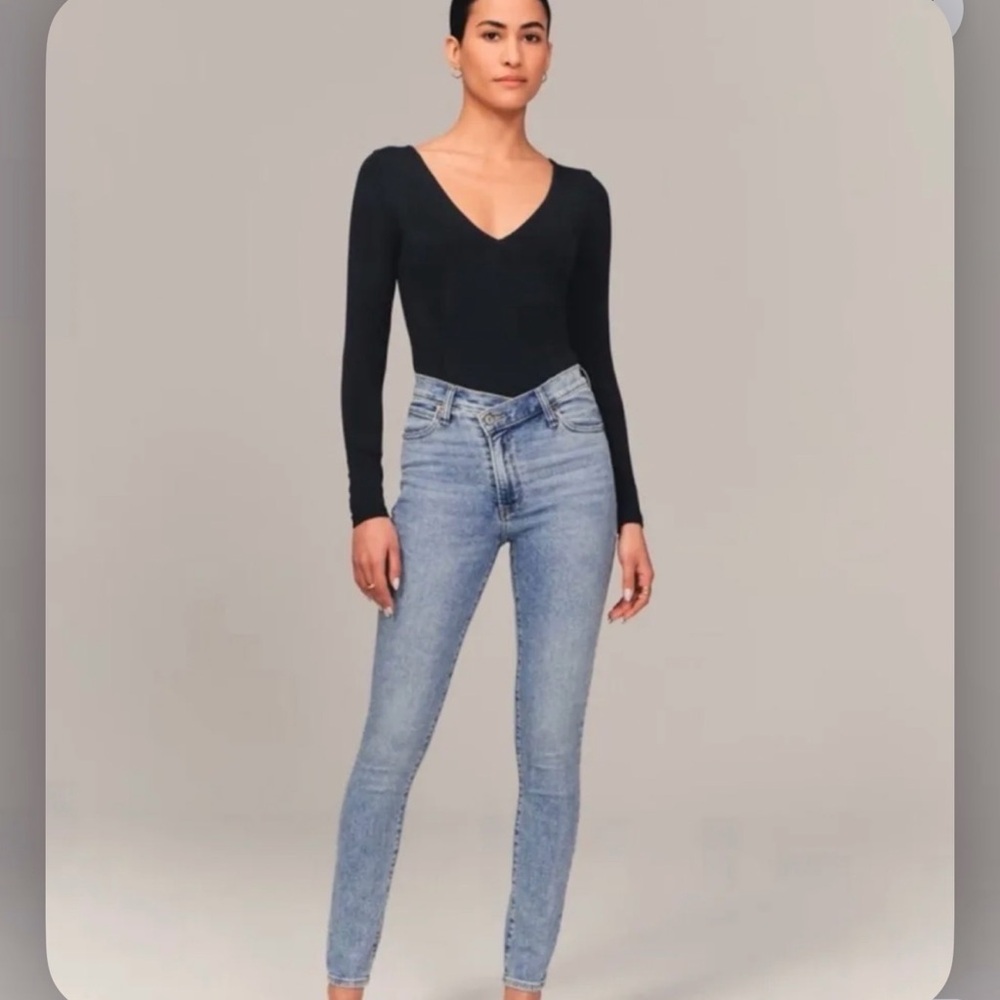 Abercrombie & Fitch Super Skinny High Rise (Curve Love)
